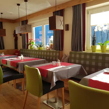 Peter 4* Sölden