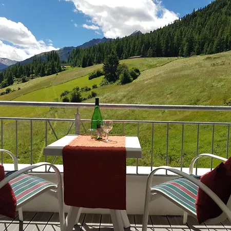 Peter Apartmanhotel 4*